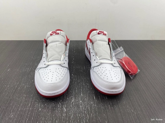 Varsity 705329-101 Red 1 Jordan Low Retro White 0617